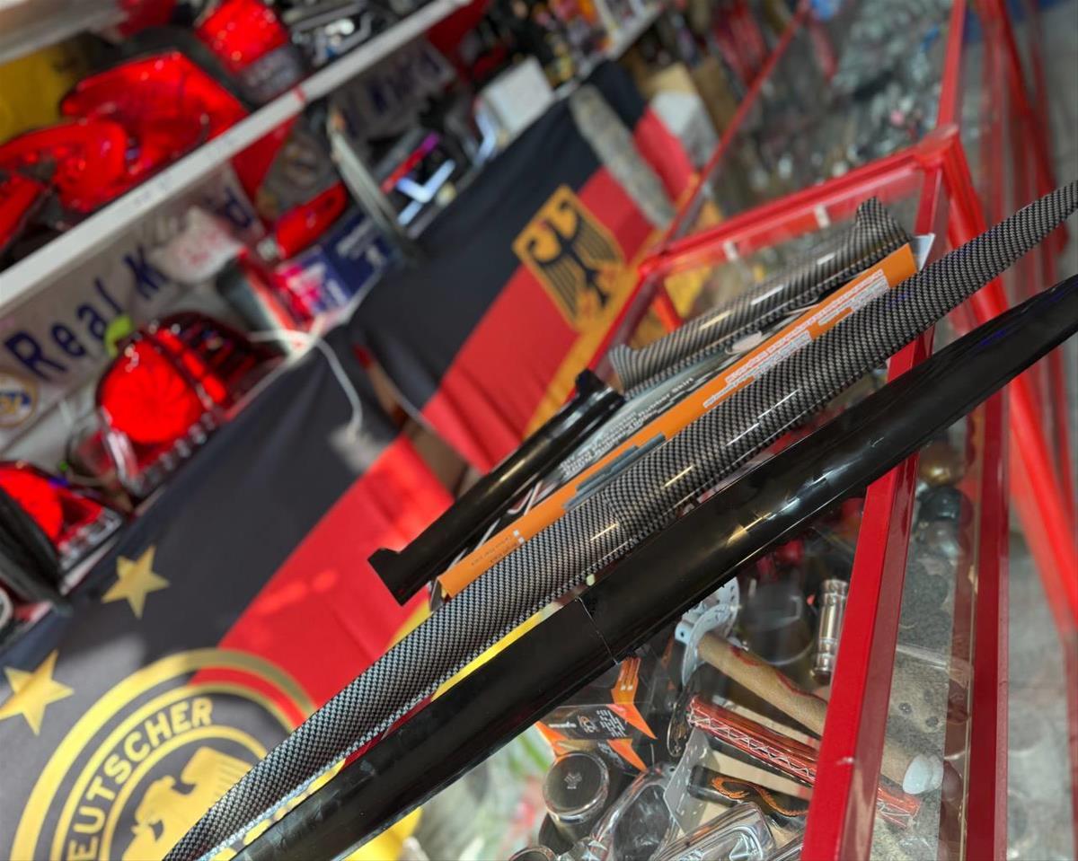 بال شیشه یا صندوق bmw یونیورسال 3063de25-2805-4815-b18a-09cdb256fc28.jpg