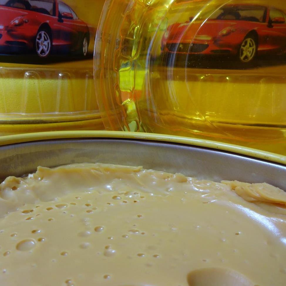 واکس و پولیش بدنه فرمول وان 3d817ec2-f183-4cb4-9246-073cc71505a2.jpg