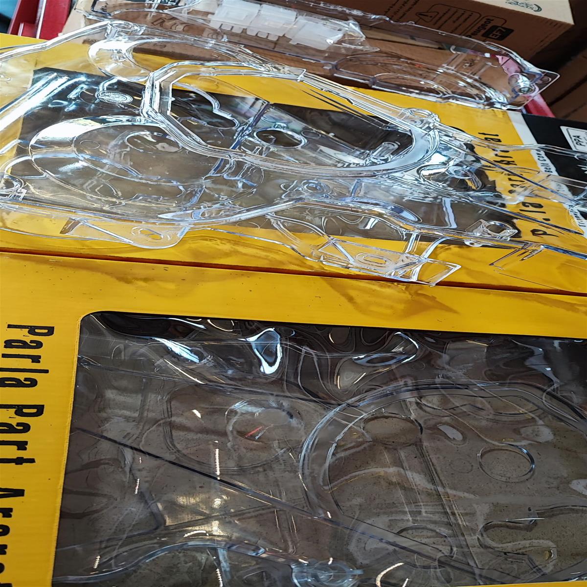 قاب تسمه تایم شیشه ای درجه1 6366c73c-778c-401f-a75d-77f16169dc3b.jpg