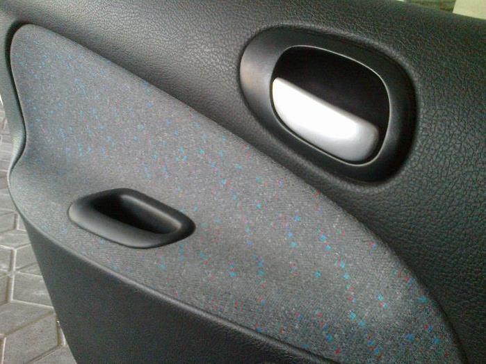 دستگیره استیل مغزی 206 6cd2178f-e64c-4c6c-b6f2-cc42d326faa5.jpg