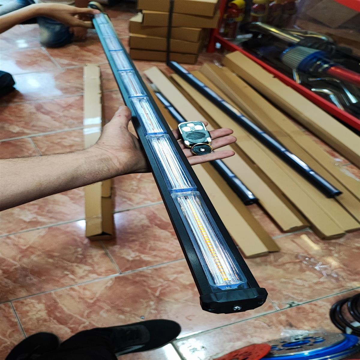 لایت بار 6 تیکه ریموتدار a3d2ee1d-6246-4abf-bad7-002f28ba205d.jpg