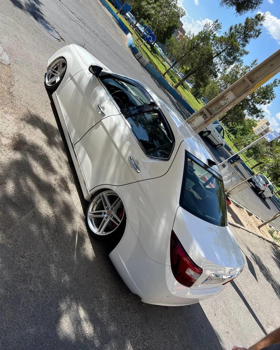 بادگیرشیشه وارداتی d31d52c8-10c2-4602-9de8-5a71f7a2198e.jpg